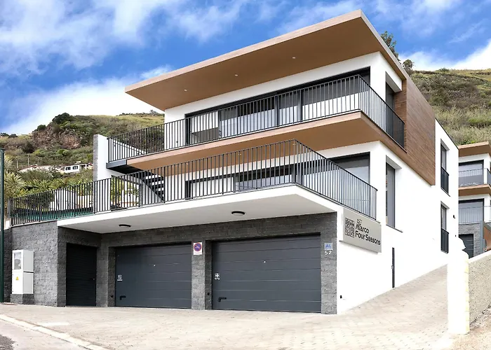 Marco 4 Seasons- Autumn *