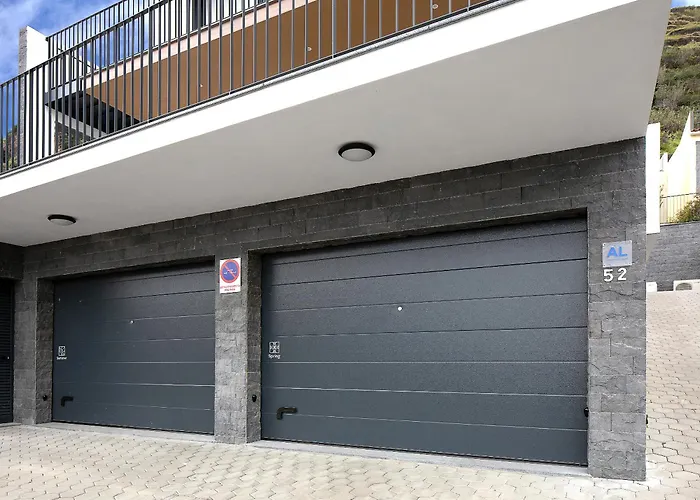 Marco 4 Seasons- Autumn 公寓 *